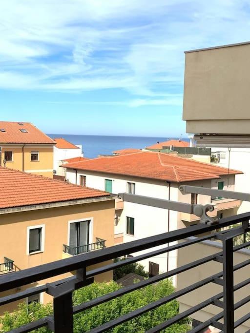 Uno Scorcio Di Mare Apartment
